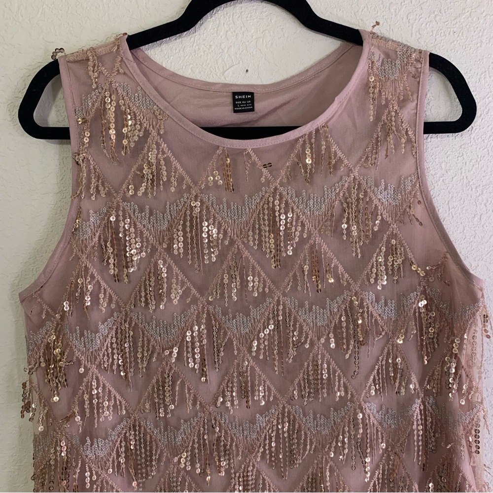 Elegant Sequin Sleeveless Dress in Pink - Picture 4 of 5